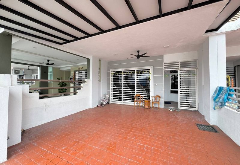 Kota Puteri, Batu Arang