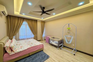 Kota Puteri, Batu Arang