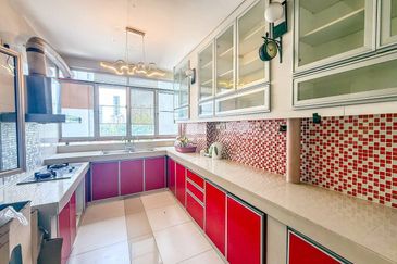 SuriaMas, Taman Sri Subang