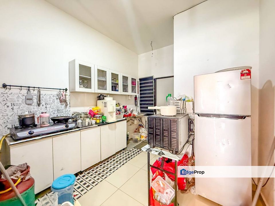 Bandar Mahkota Banting, 2 Storey House For Sale, Full Loan, Selangor, Banting