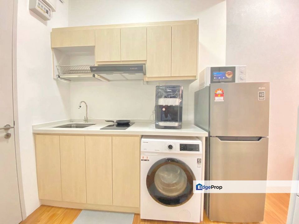 Armani Soho For Sale, USJ Subang Jaya, Fully Furnished, Selangor, Subang Jaya