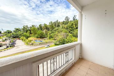 Pangsapuri Cempaka @ Taman Salak Maju