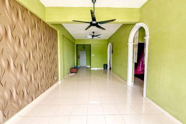 Pangsapuri Cempaka @ Taman Salak Maju