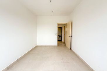 De Bayu Apartment @ Setia Alam