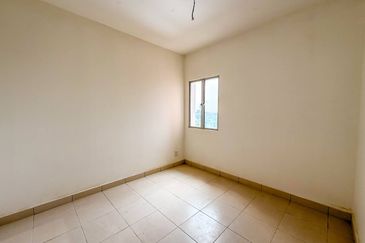 De Bayu Apartment @ Setia Alam