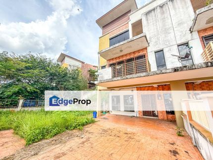 Saujana Utama Sungai Buloh, End Lot 2.5 Storey House For Sale, Huge Land, Selangor, Sungai Buloh