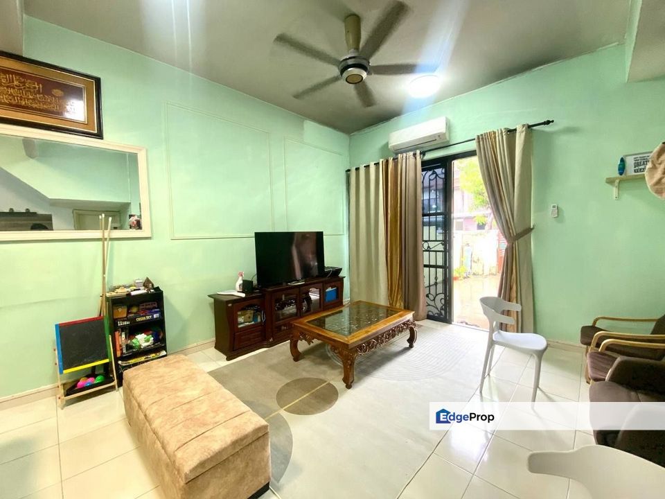 Kota Seriemas Nilai, 2 Storey House For Sale, Fully Renovated, Negeri Sembilan, Nilai