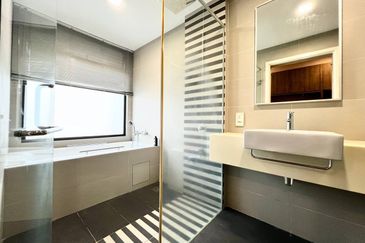 Mozart, Symphony Hills