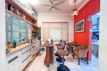 USJ Avenue @ USJ Heights