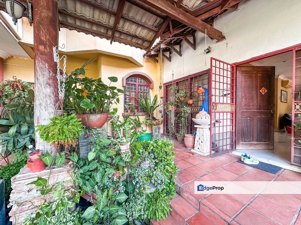 Seksyen 6 Kota Damansara, 2 Storey Bungalow House For Sale, Spacious Land, Selangor, Kota Damansara