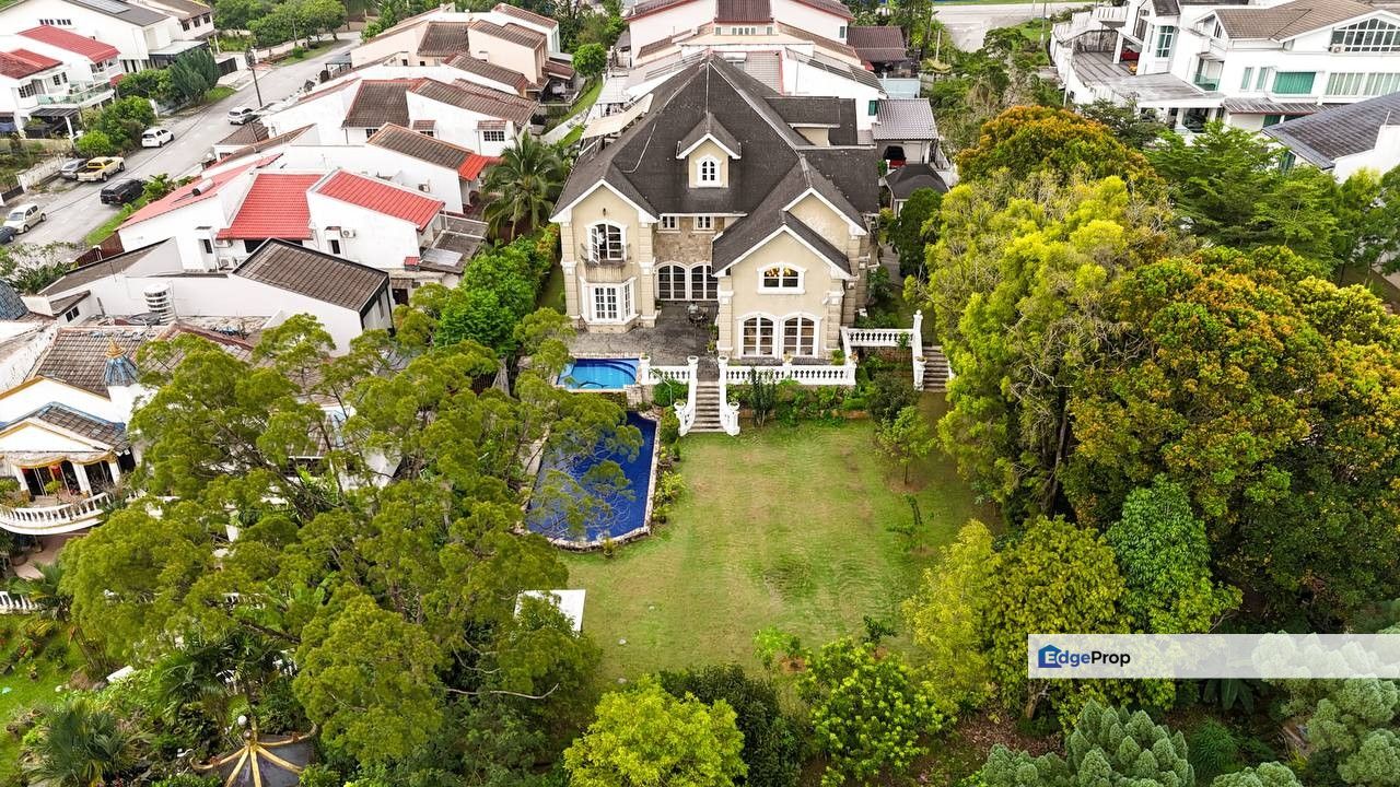 Taman Melawati, 2.5 Storey Bungalow House For Sale, English-Style Design, Selangor, Gombak