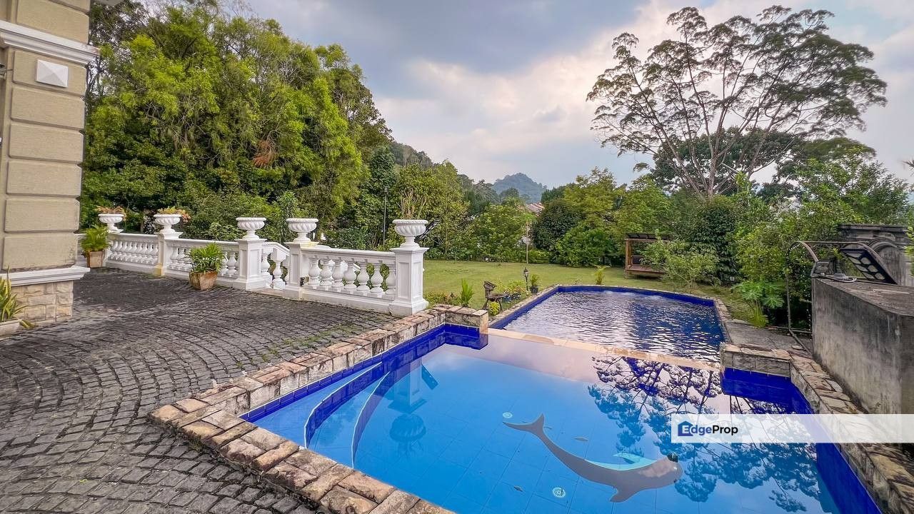 Taman Melawati, 2.5 Storey Bungalow House For Sale, English-Style Design, Selangor, Gombak