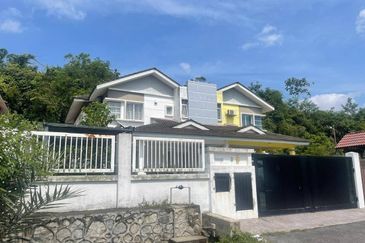 Taman Tasik Semenyih (Lake Residence)