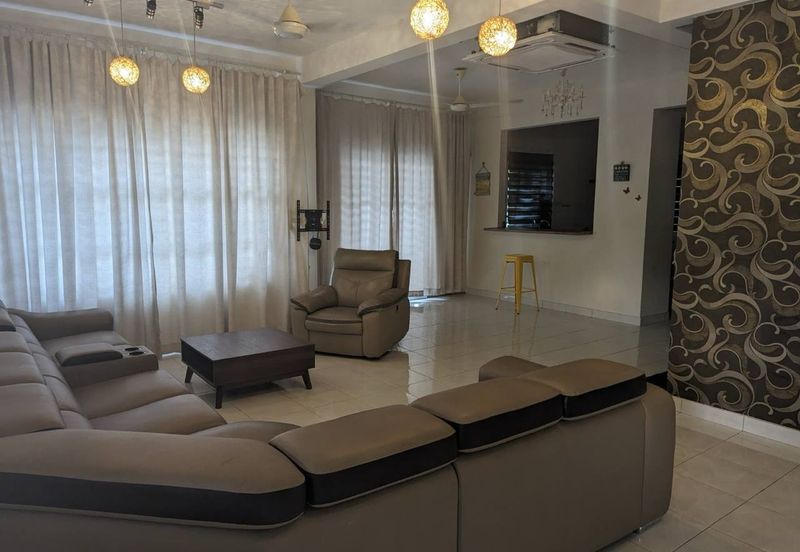 Taman Tasik Semenyih (Lake Residence)