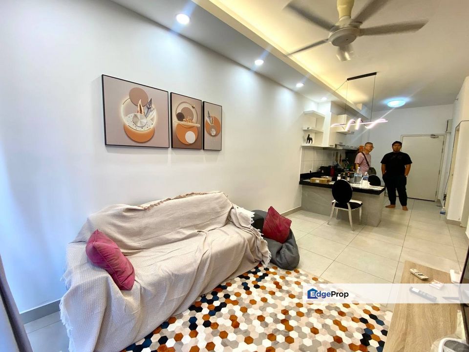 Jalan Zamrud Utama Kajang, Residensi Rimbun Canopy Hills Apartment, Fully Furnished, Selangor, Kajang