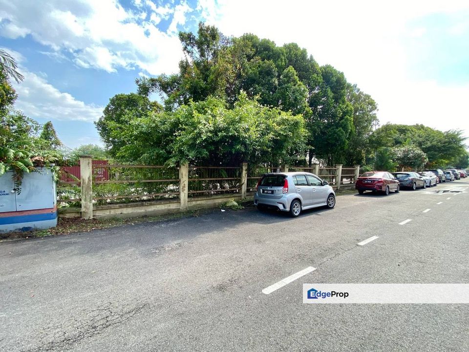 Bandar Puteri Klang, 2 Storey Endlot House For Sale, Facing Open, Selangor, Klang