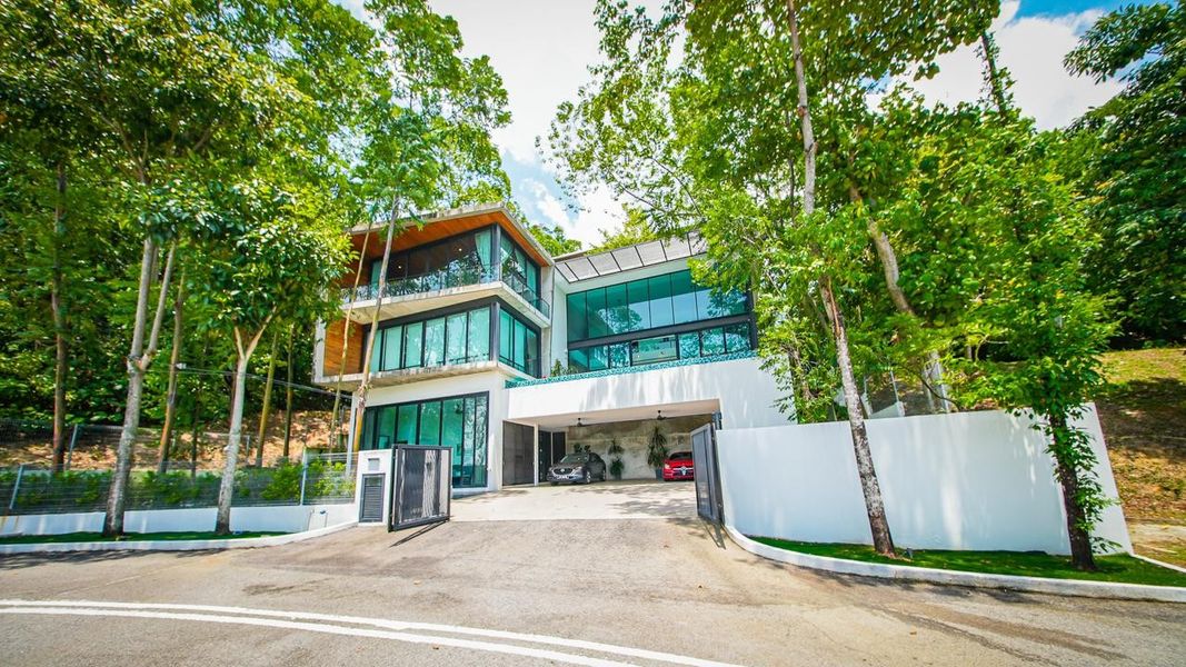 Kayangan Height Shah Alam, 3 Storey Bungalow House For Sale, Fully Renovated Modern Balinese, Selangor, Shah Alam