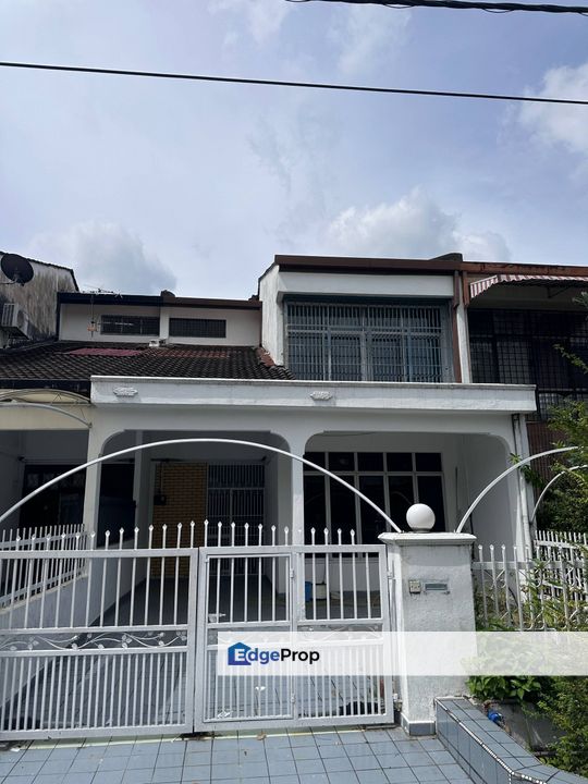 Taman Bakti Ampang, 2 Storey Terrace House For Sale, Good Condition, Selangor, Ampang