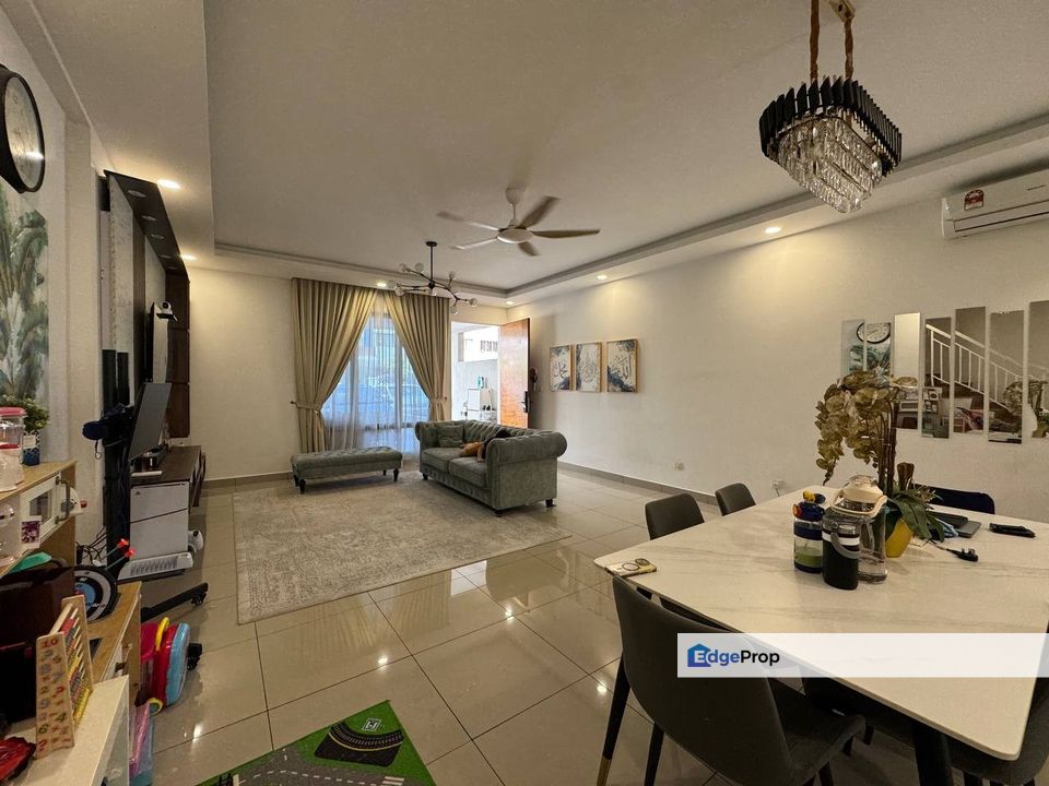 Warisan Puteri Kota Warisan, Ayden Townhouse (Duplex Unit) For Sale, Fully Renovated, Selangor, Sepang