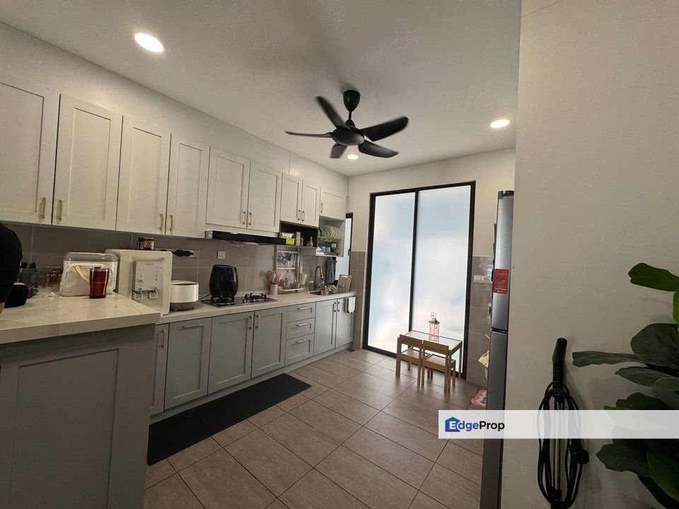 Warisan Puteri Kota Warisan, Ayden Townhouse (Duplex Unit) For Sale, Fully Renovated, Selangor, Sepang