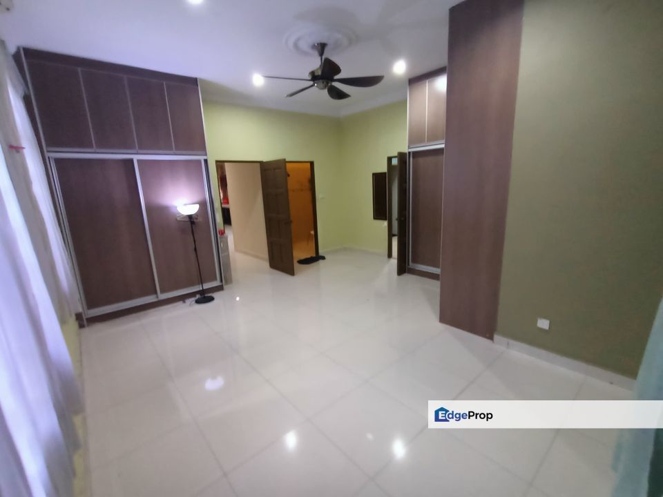 Desa Pinggiran Putra, 1 Storey Bungalow House For Sale, Near Putrajaya, Selangor, Kajang