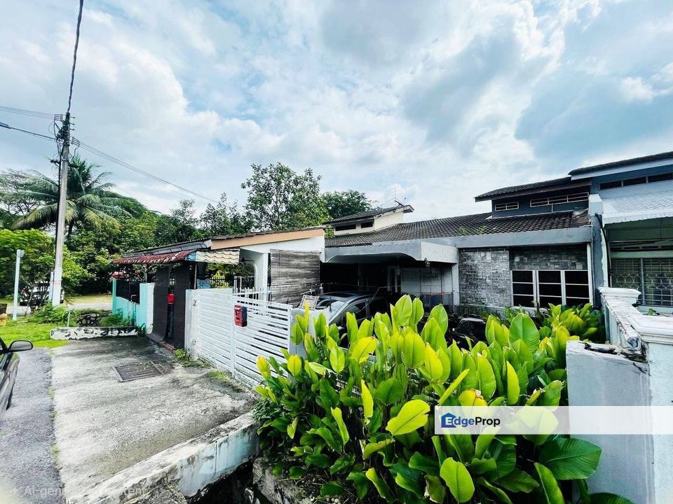 Seksyen 2 Bandar Baru Bangi, 1 Storey House For Sale, Renovated, Selangor, Bangi