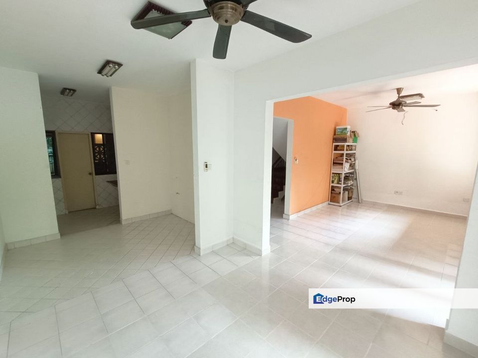 Damansara Damai Petaling Jaya, Armanee Condominium Duplex Unit For Sale, Renovated, Selangor, Damansara Damai