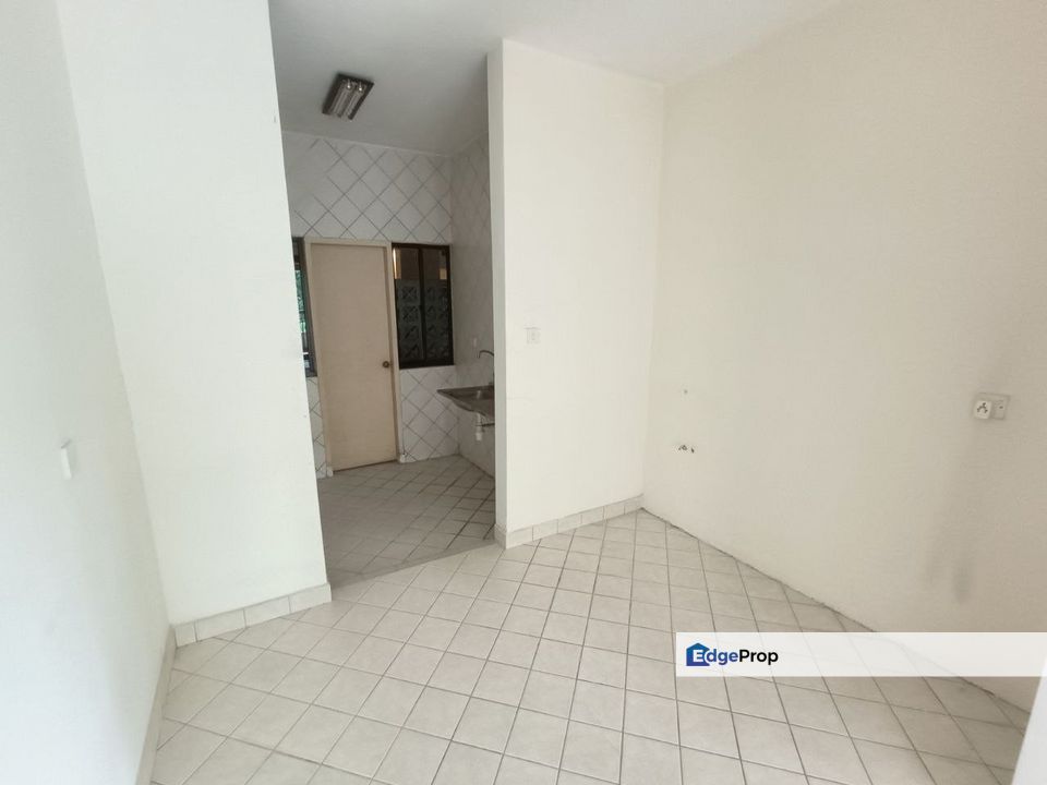 Damansara Damai Petaling Jaya, Armanee Condominium Duplex Unit For Sale, Renovated, Selangor, Damansara Damai