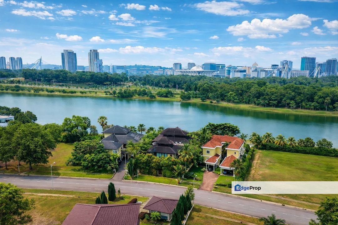 Perdana Lakeview East Cyberjaya, 2 Storey Bungalow House For Sale, Facing Lake, Selangor, Cyberjaya
