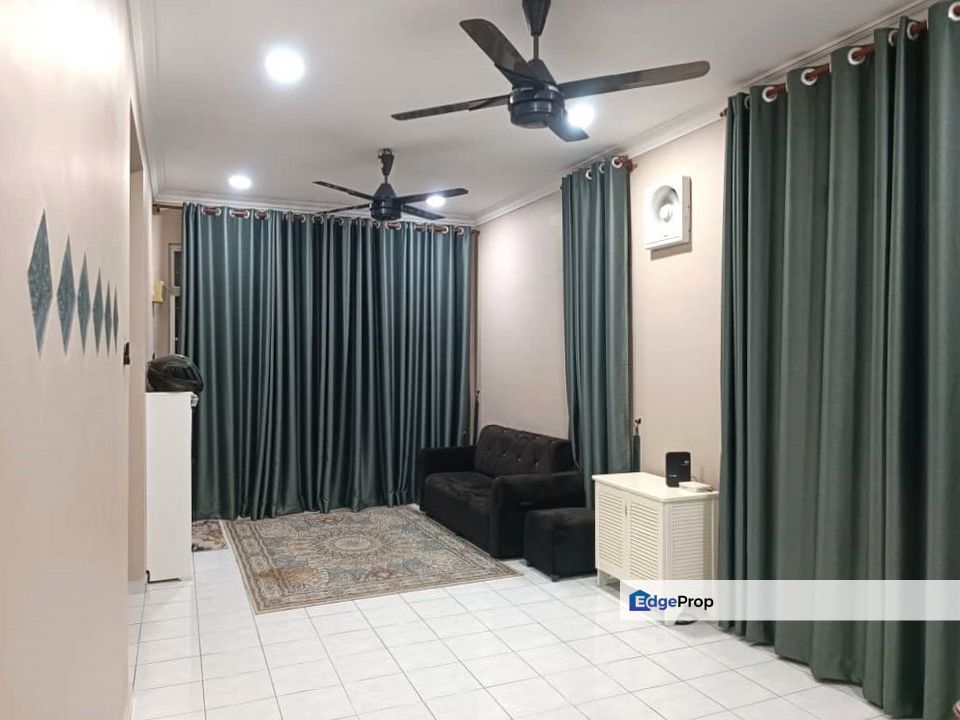 Desa Cempaka Nilai, 1 Storey Endlot House For Sale, Fully Renovated, Negeri Sembilan, Nilai