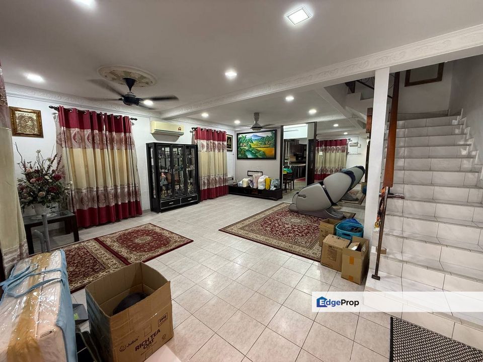 Taman Sutera Kajang, 2 Storey Endlot House For Sale, Renovated, Selangor, Kajang
