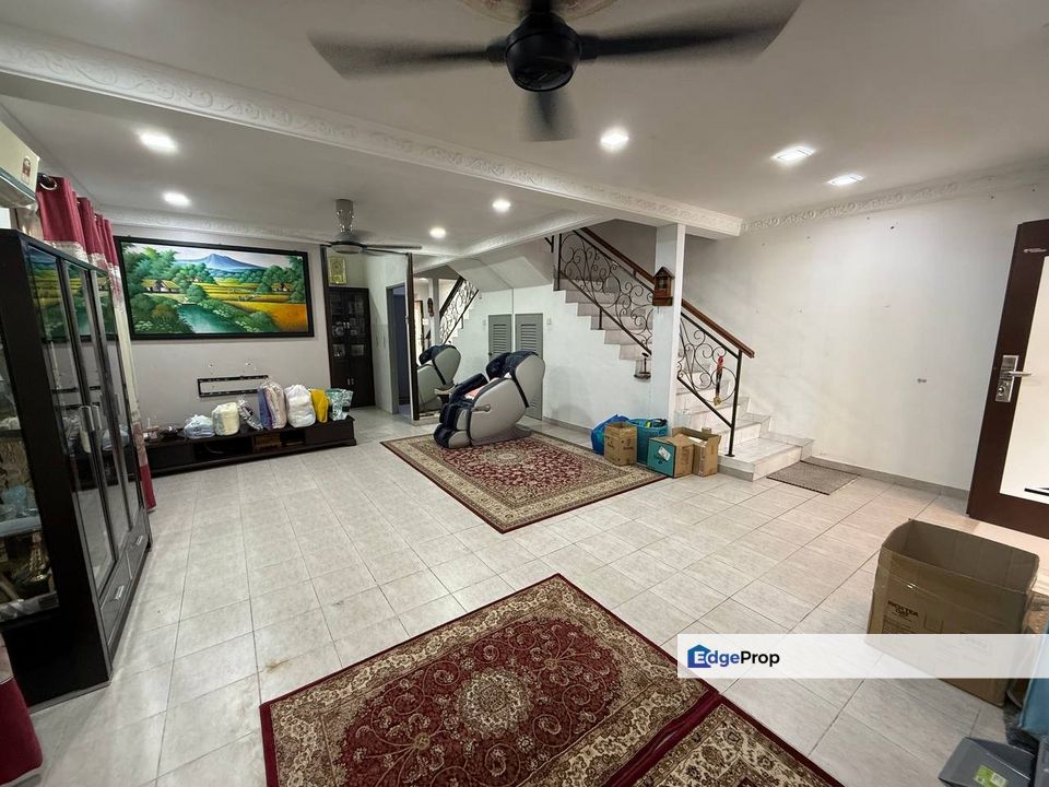 Taman Sutera Kajang, 2 Storey Endlot House For Sale, Renovated, Selangor, Kajang