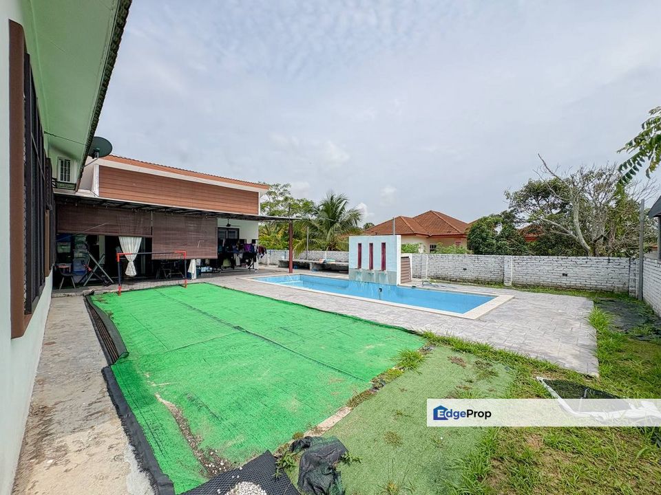 Villa Idaman 6 Bandar Sri Sendayan, 1 Storey Bungalow House For Sale, Spacious Land, Negeri Sembilan, Seremban