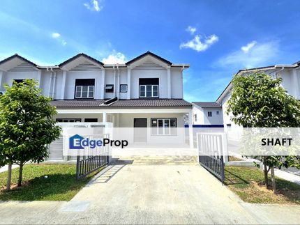 End Lot Terrace M Senyum Salak Tinggi Sepang, Selangor, Sepang