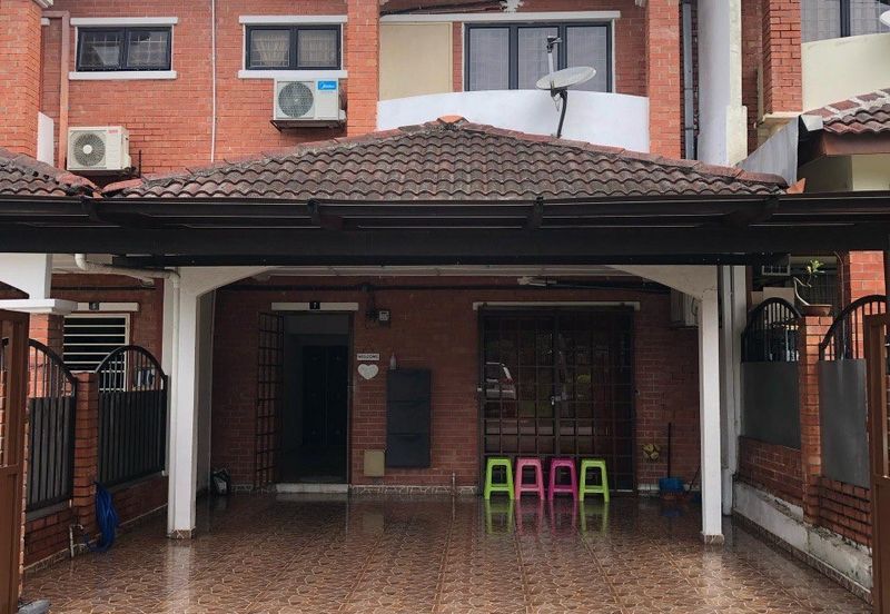 SL7, Bandar Sungai Long