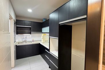 Penaga @ Taman Raintree