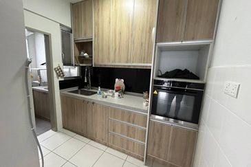 Residensi Platinum Teratai