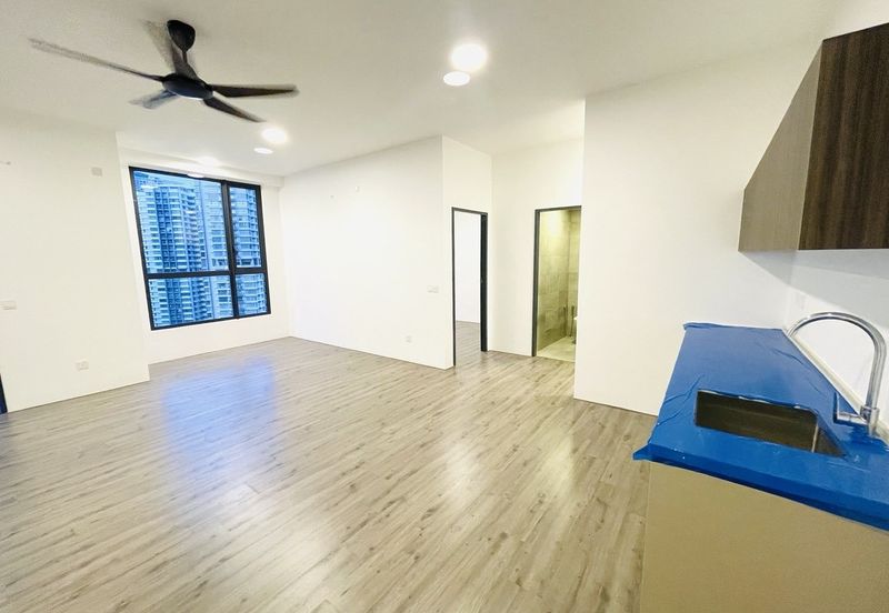 Henna Residence @ The Quartz