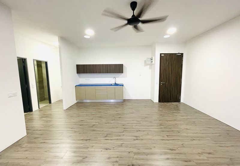 Henna Residence @ The Quartz