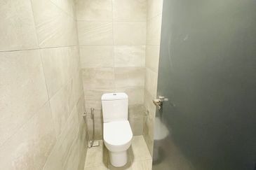 Henna Residence @ The Quartz