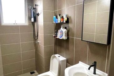 Platinum Splendor Residence