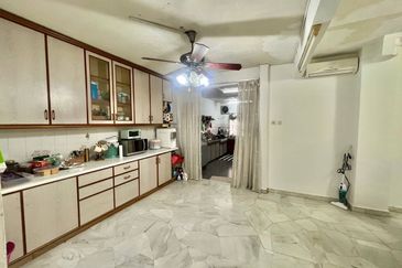 Taman Pinggiran Batu Caves