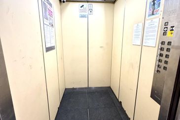 Dahlia Apartment, Pandan Indah