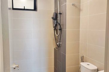 Zentro Residences @ 16 Sierra