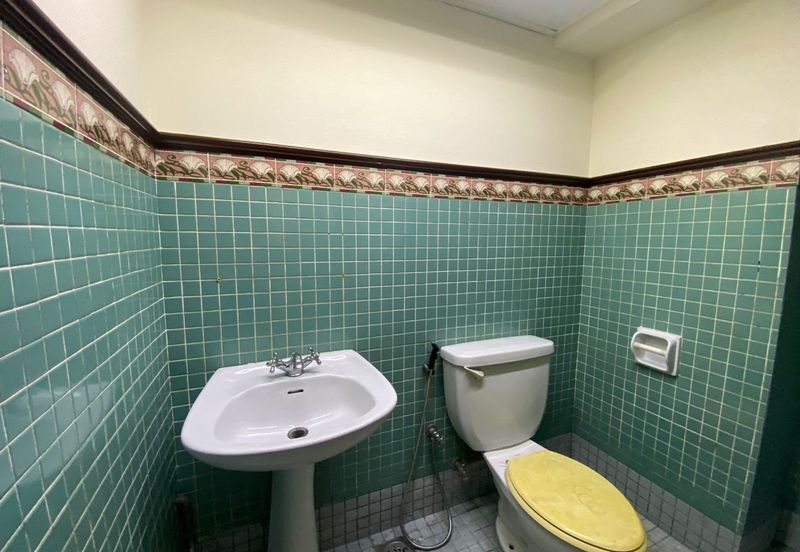 Kampung Warisan Condominium