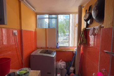 Sri Kinabalu Condominium