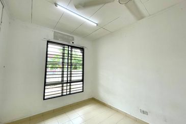 Jalan Makyong, Bandar Bukit Raja