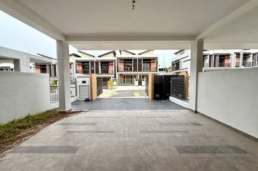 Keruing Residen (m3 Residence)