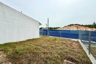 Keruing Residen (m3 Residence)