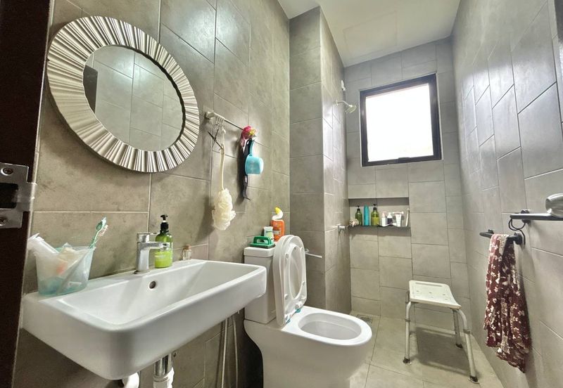 Kayana @ Setia Mayuri